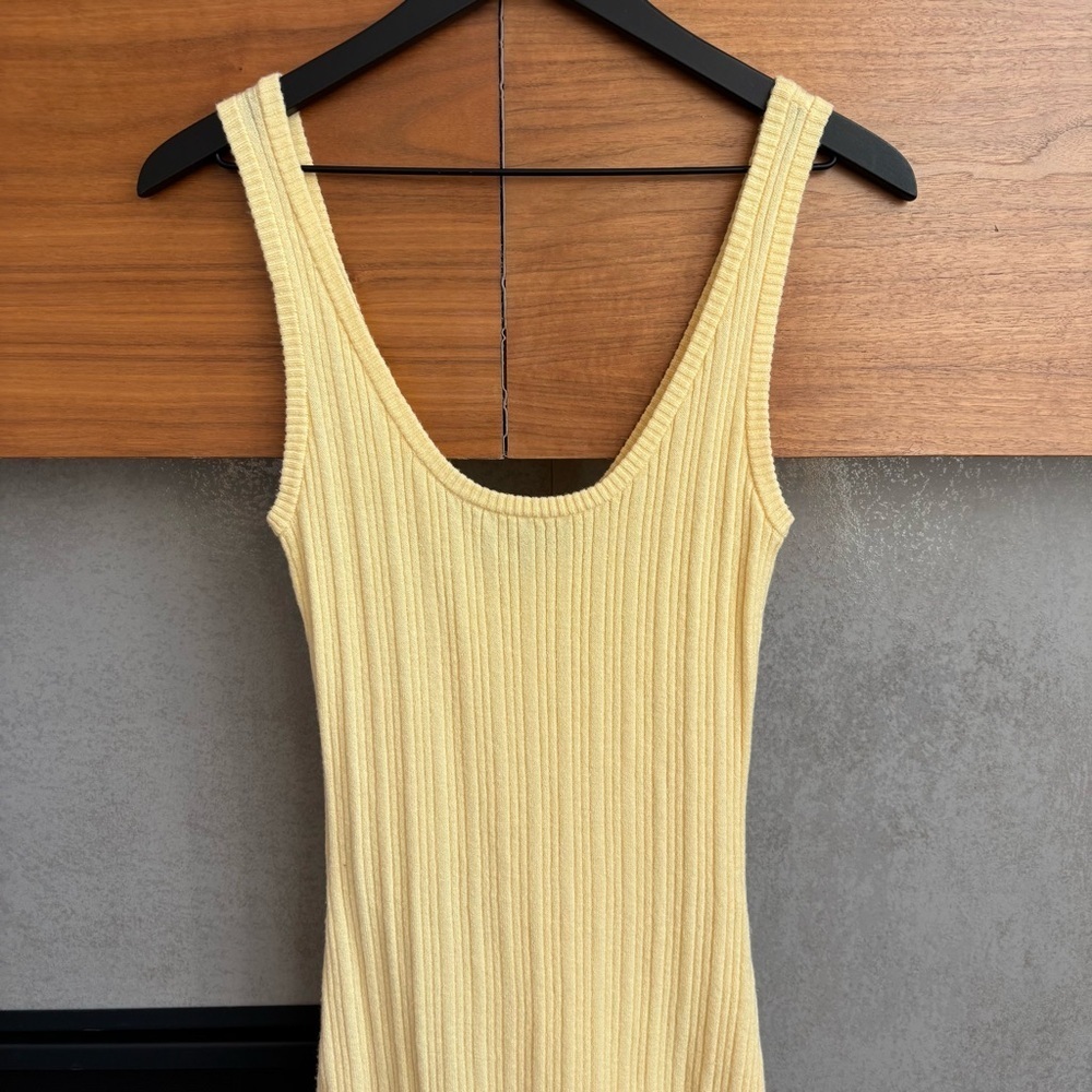 7 for All Mankind Yellow Knit Set, Size S - Picture 11 of 15